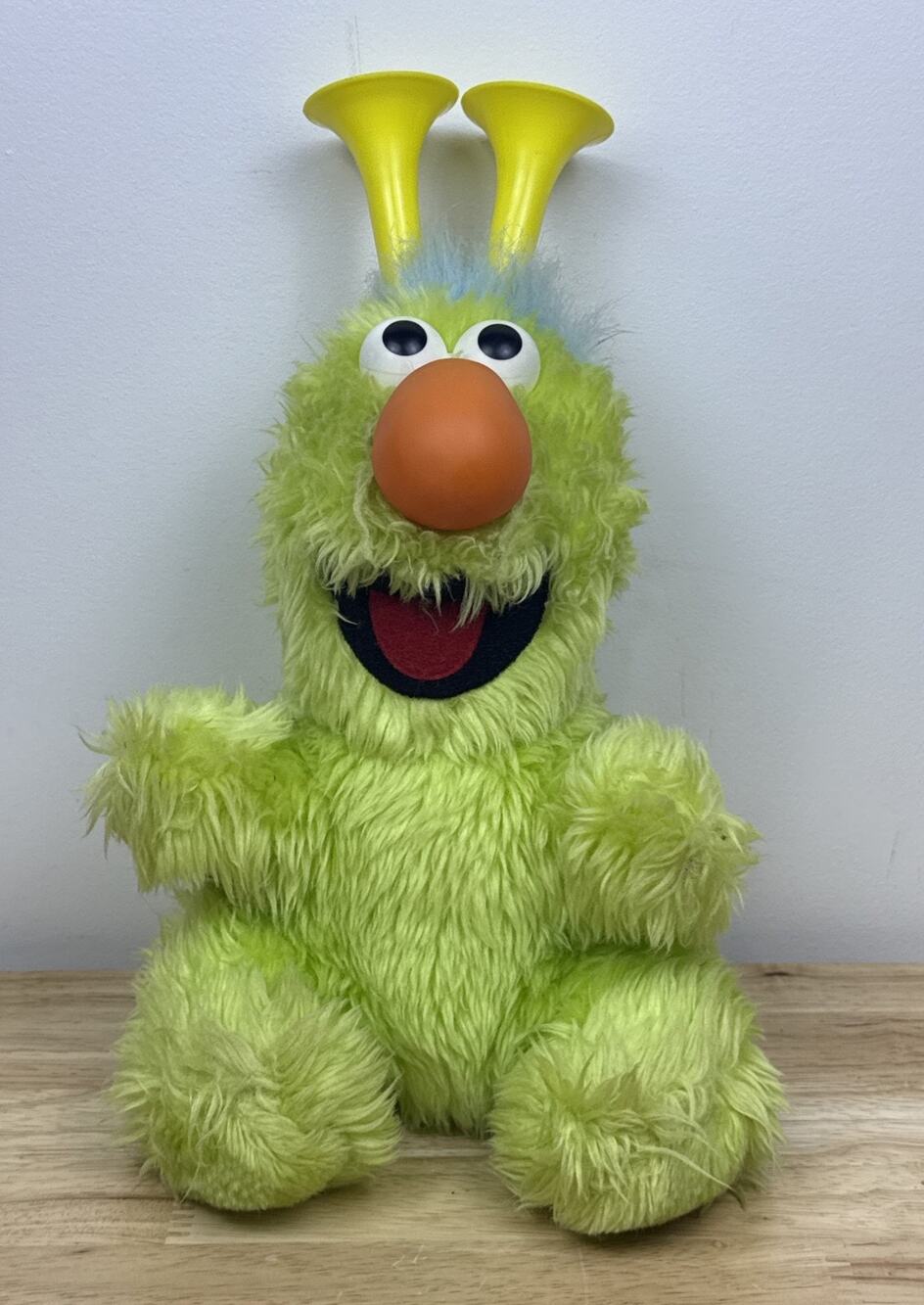 Vintage Mr Honker 8” Plush Green Muppet Toy Stuffed Sesame Street Applause RARE